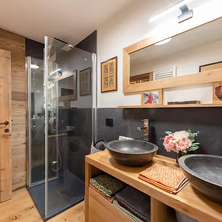 Beautiful Flat In - Happy Daire Courmayeur