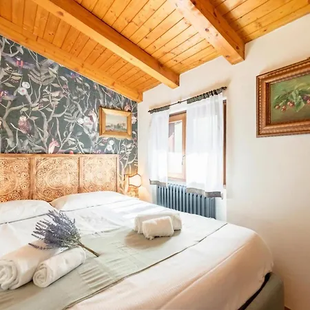 Beautiful Flat In - Happy Apartmán Courmayeur