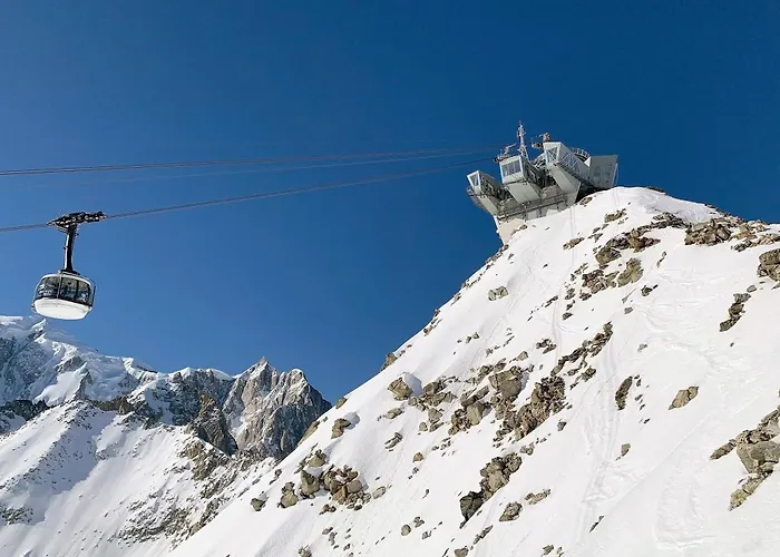 Beautiful Flat In - Happy Apartmán Courmayeur